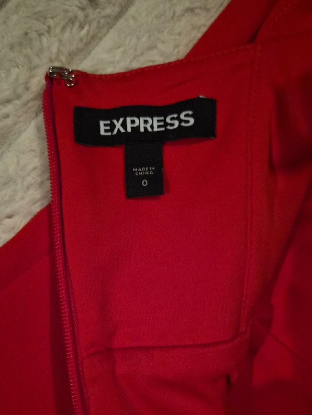 Express Red V-Neck Mini Bodycon Dress - Picture 5 of 5